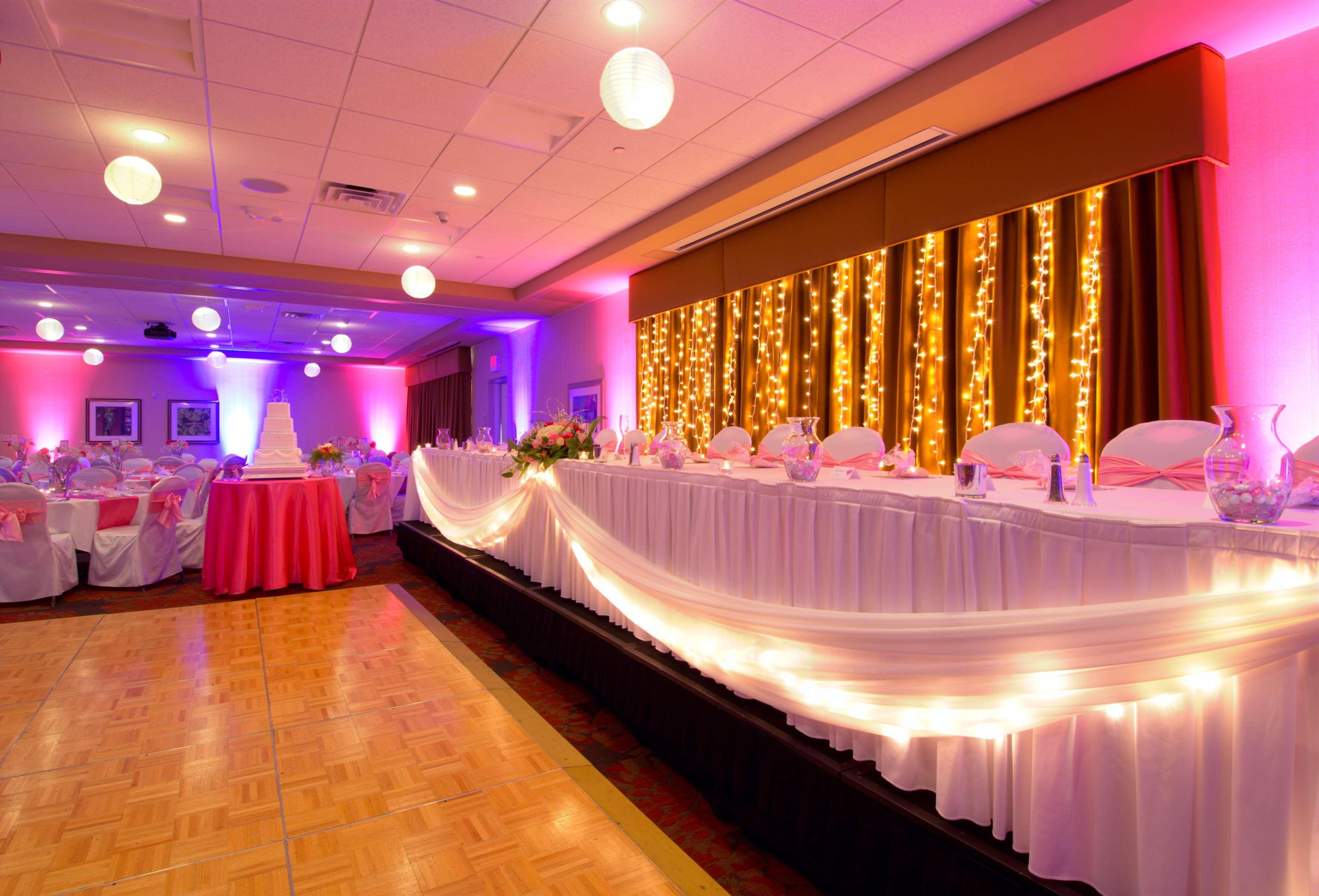 Hilton Garden Inn Rockford Bagian luar foto