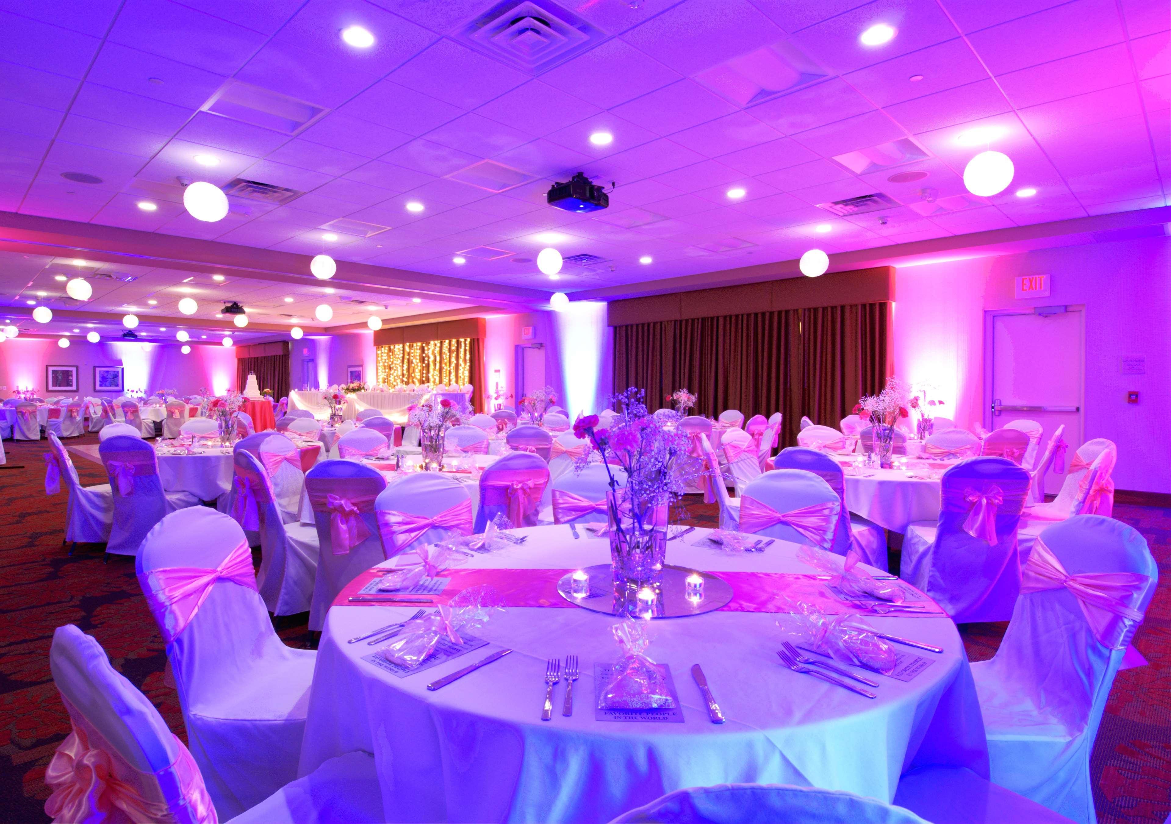 Hilton Garden Inn Rockford Bagian luar foto