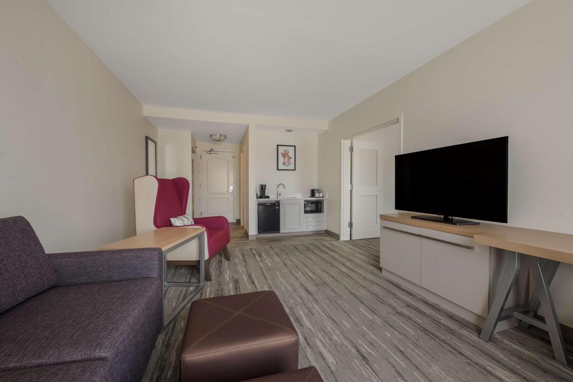 Hilton Garden Inn Rockford Bagian luar foto