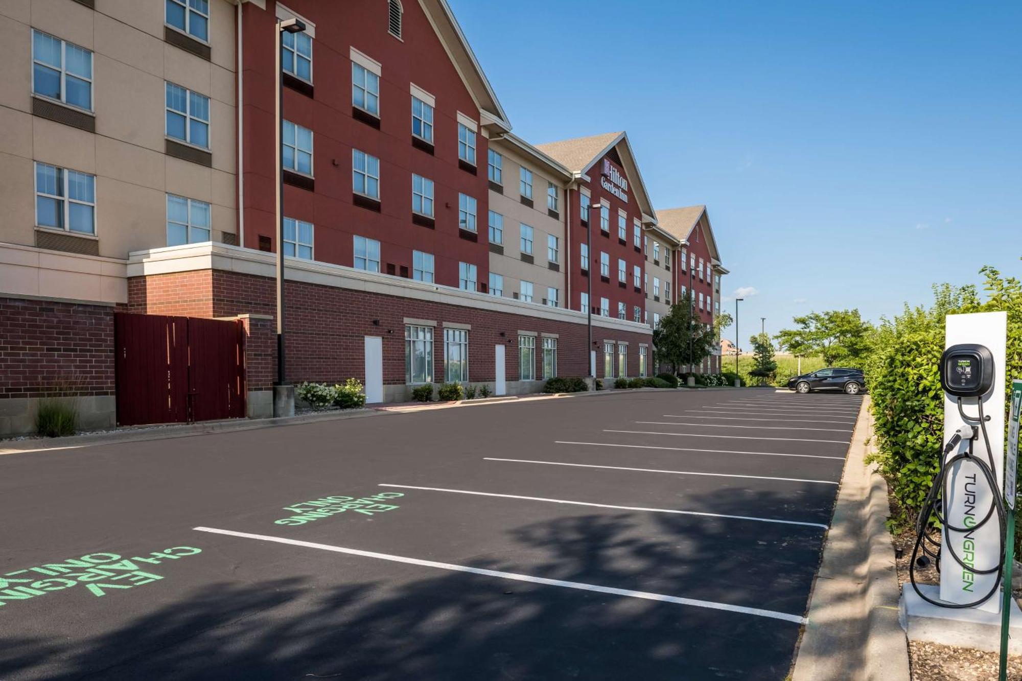 Hilton Garden Inn Rockford Bagian luar foto